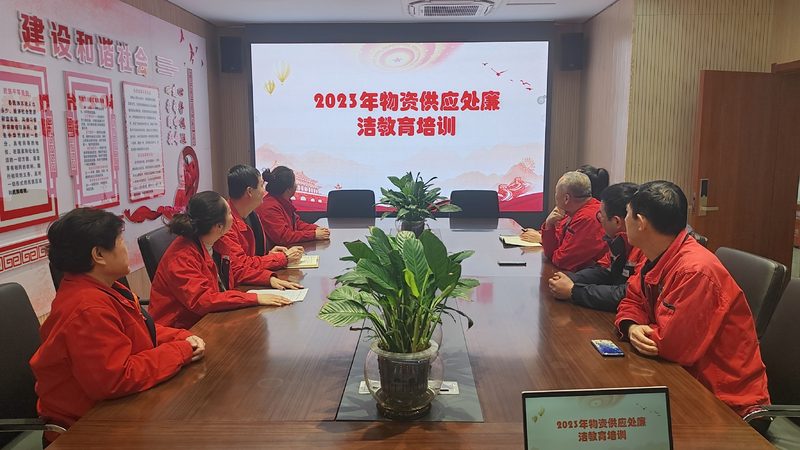选择一家合适的培训机构是报名成功的关键。可以从以下几个方面进行筛选：